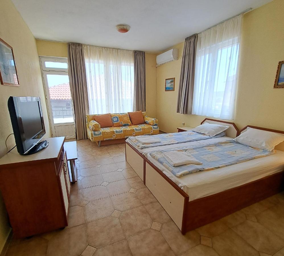 Guest House Polikseni Sozopol Buitenkant foto