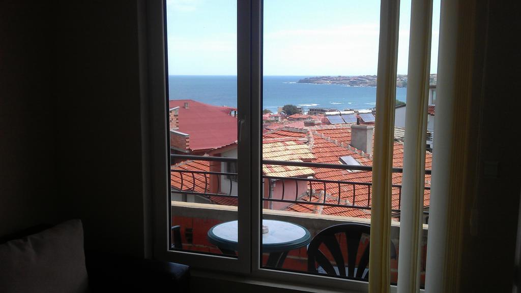 Guest House Polikseni Sozopol Kamer foto